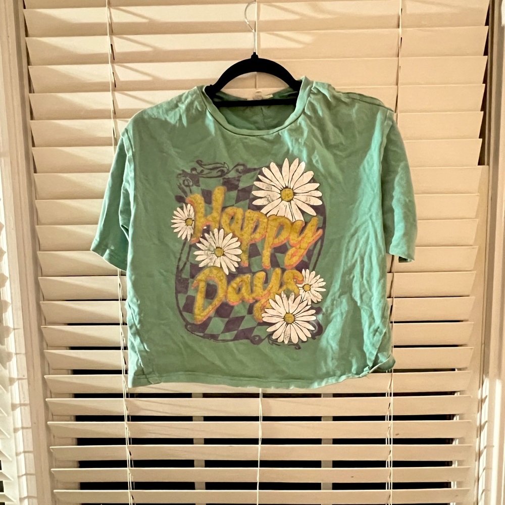 Dark/sage green cropped shirt. Brand: Baevly. Price: $15 OG price: $35